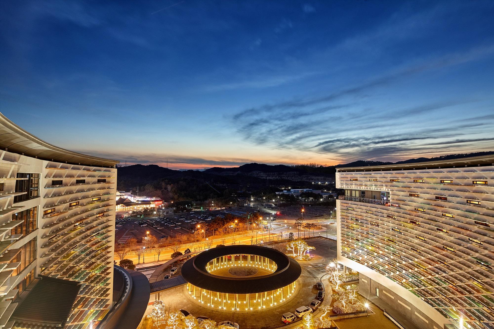 Ngoại cảnh khách sạn