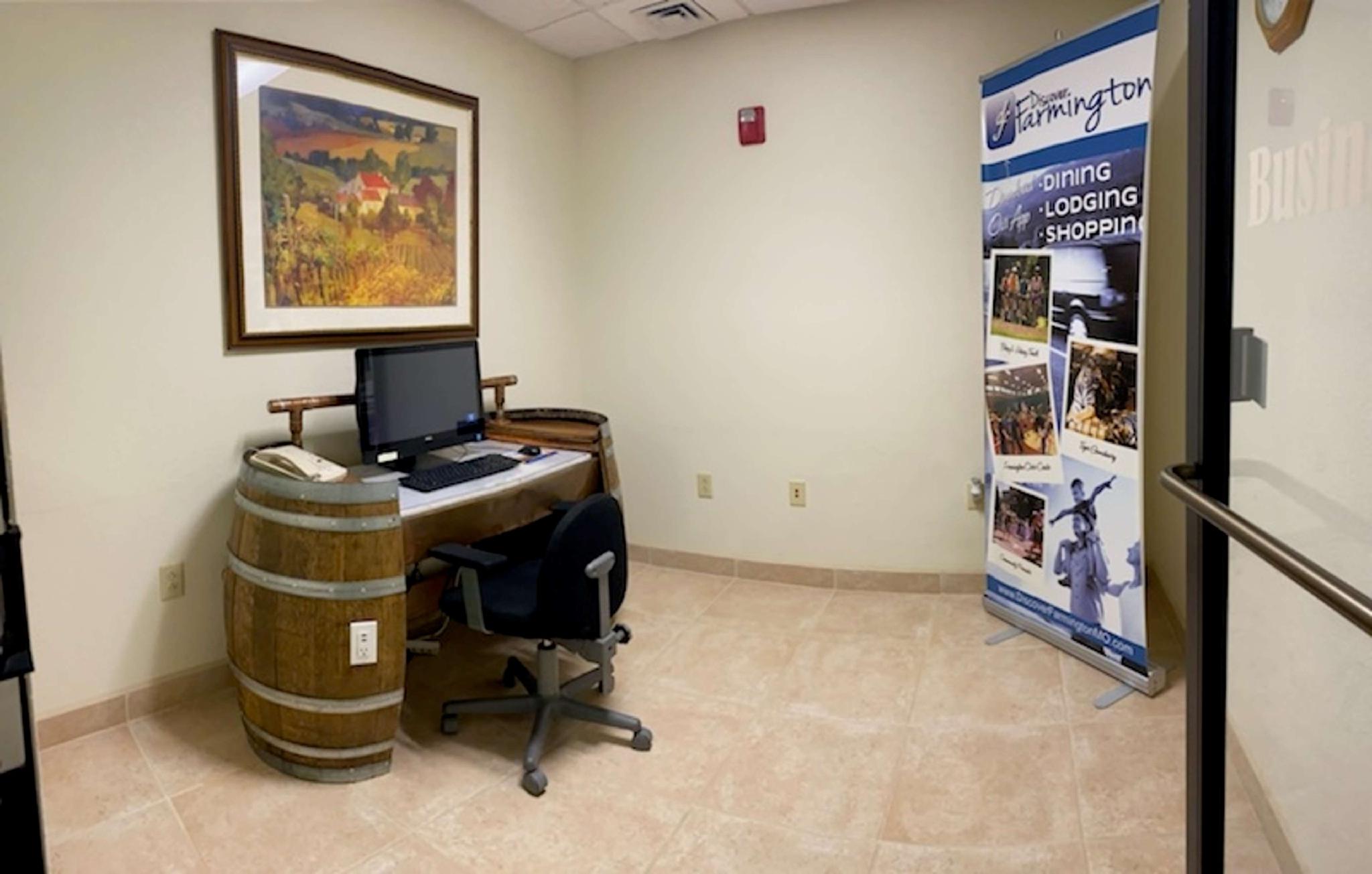 Trung tâm hội nghị