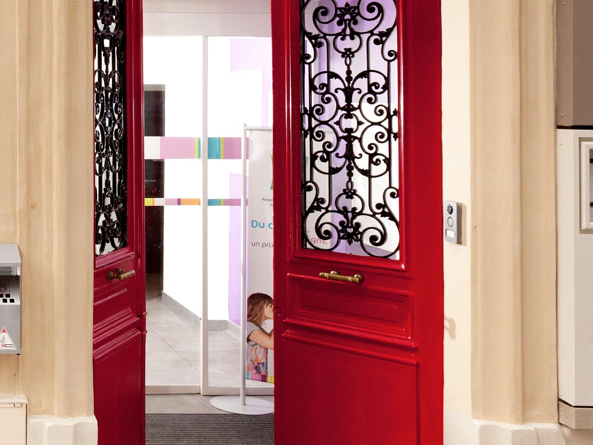 Ngoại cảnh khách sạn