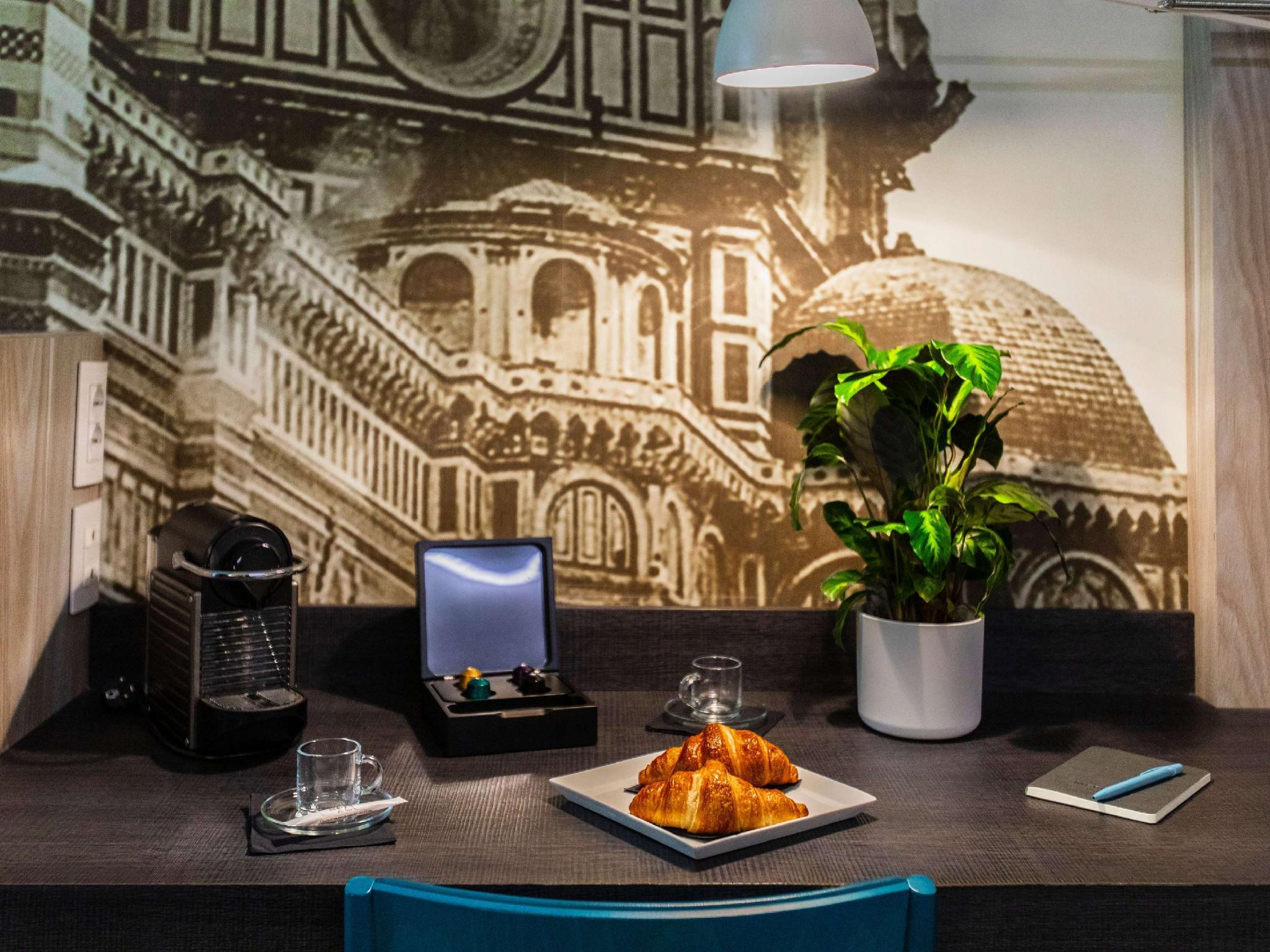 Ngoại cảnh khách sạn