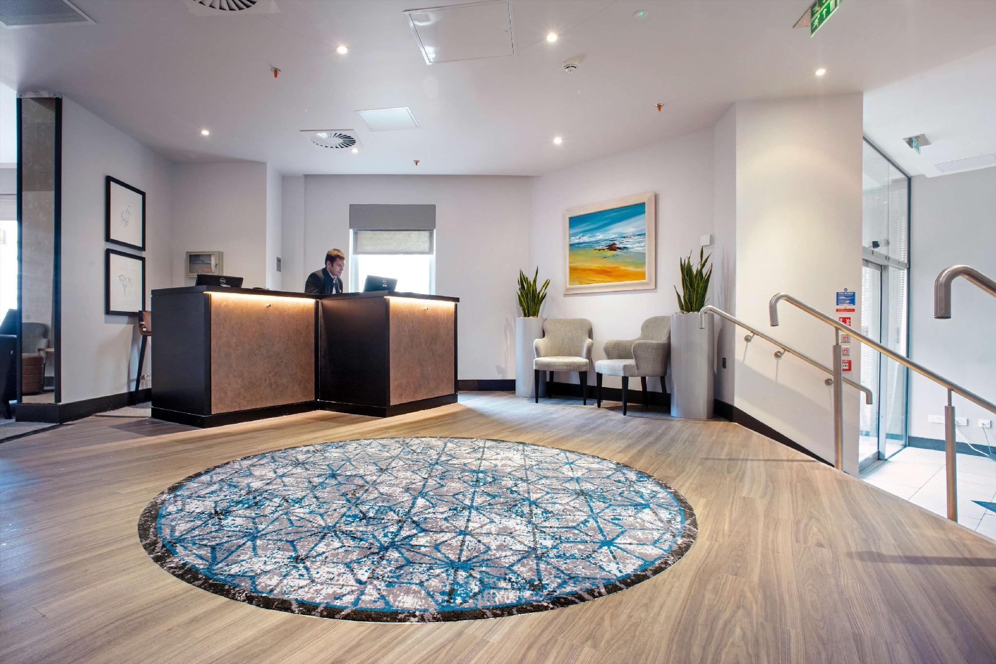 Ngoại cảnh khách sạn