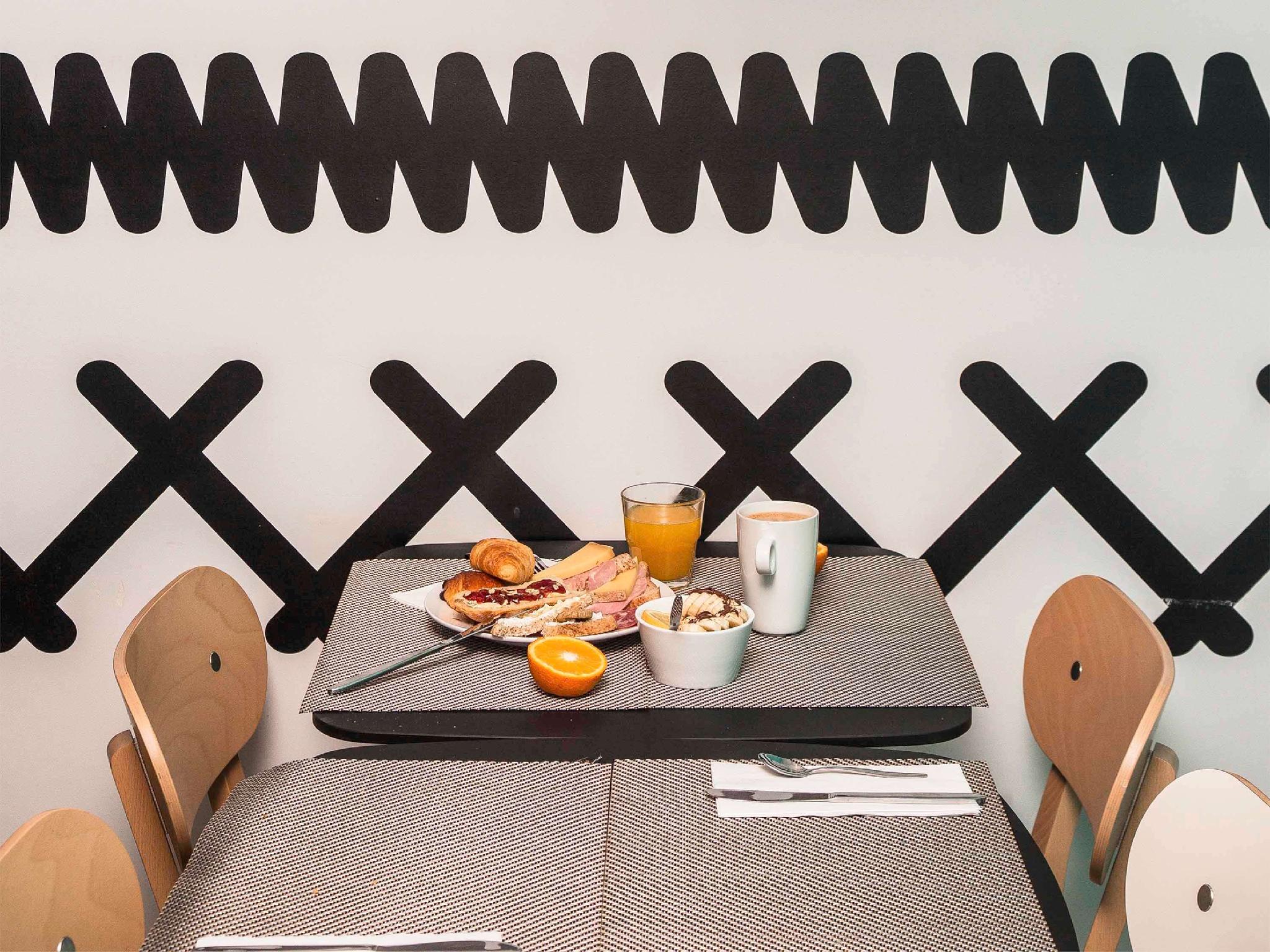 Ngoại cảnh khách sạn