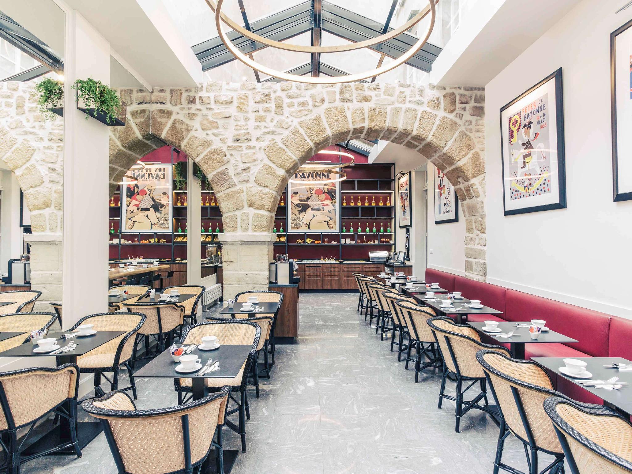 Tiện nghi giải trí