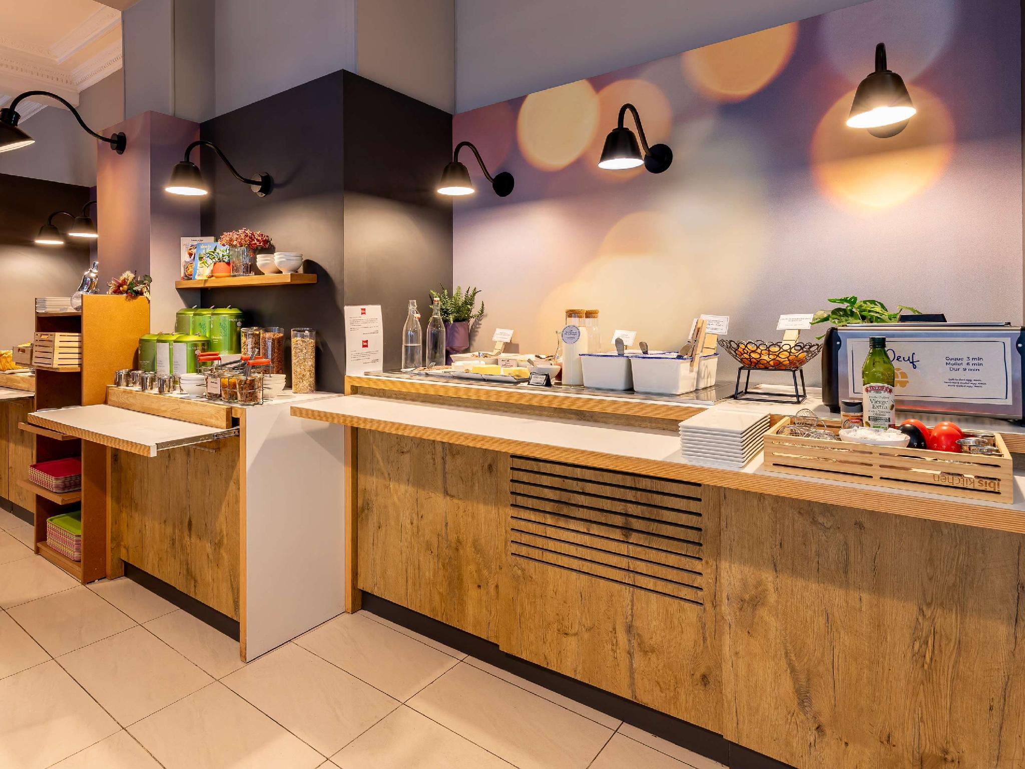 Ngoại cảnh khách sạn