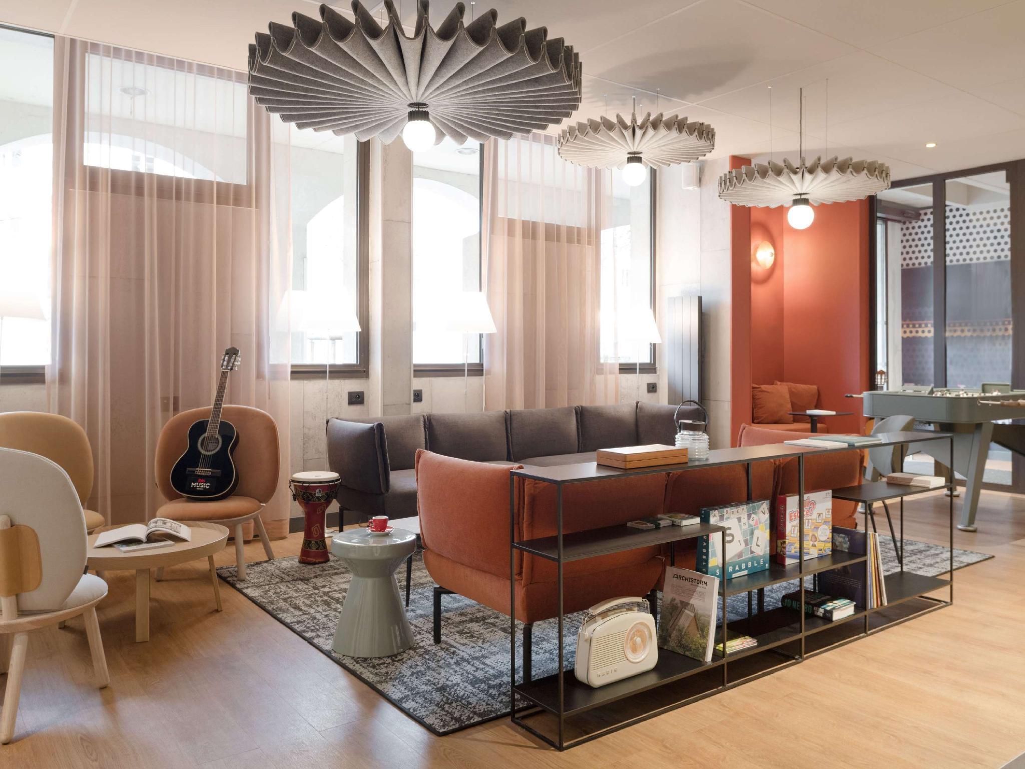 Ngoại cảnh khách sạn