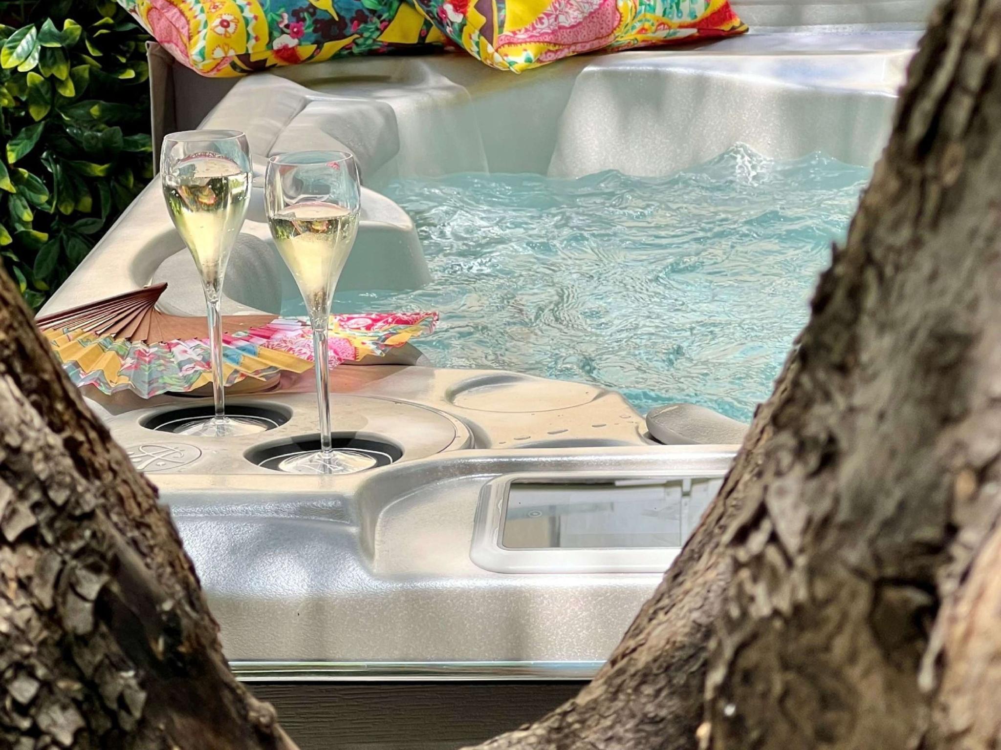 Ngoại cảnh khách sạn