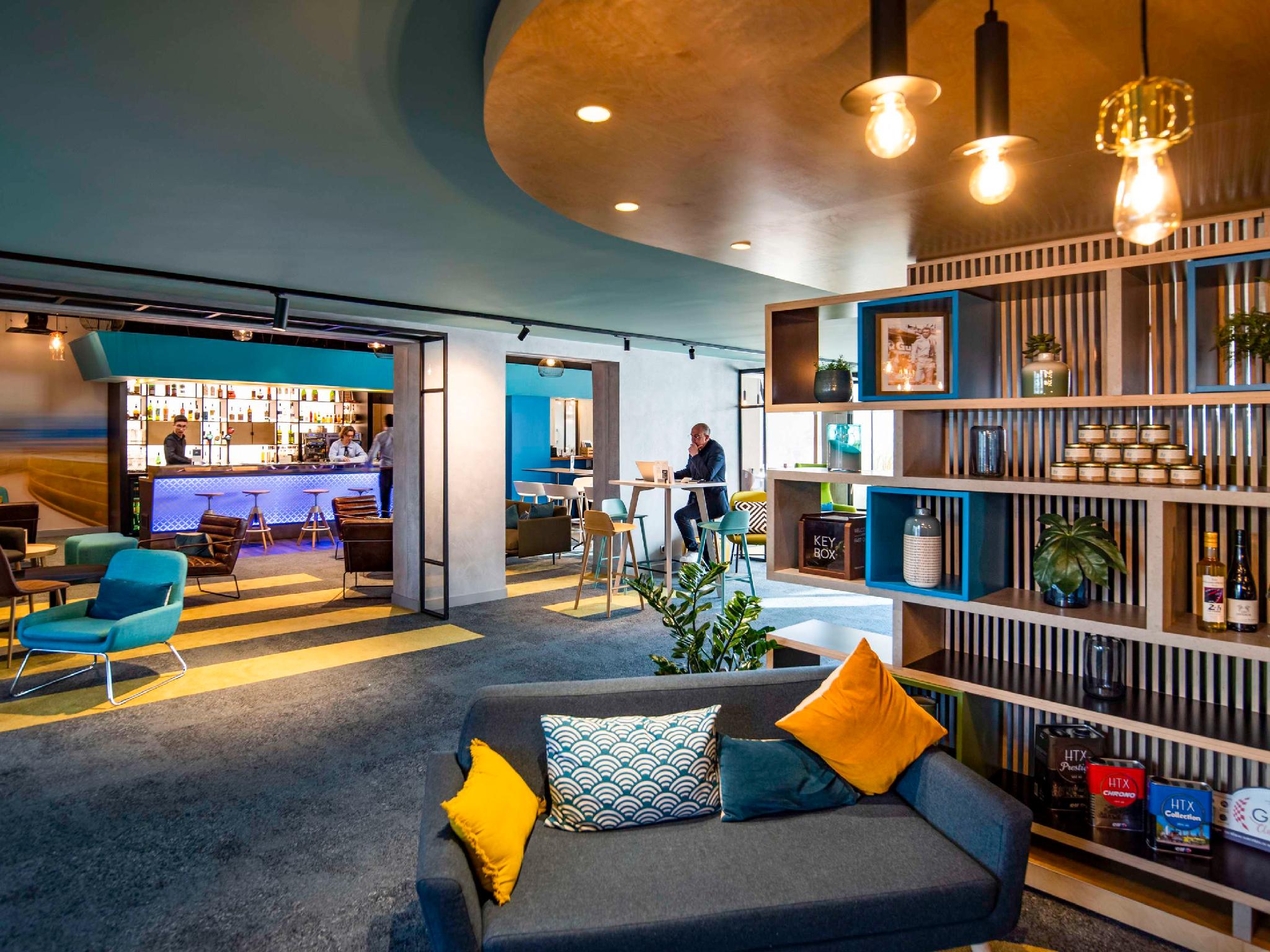 Ngoại cảnh khách sạn