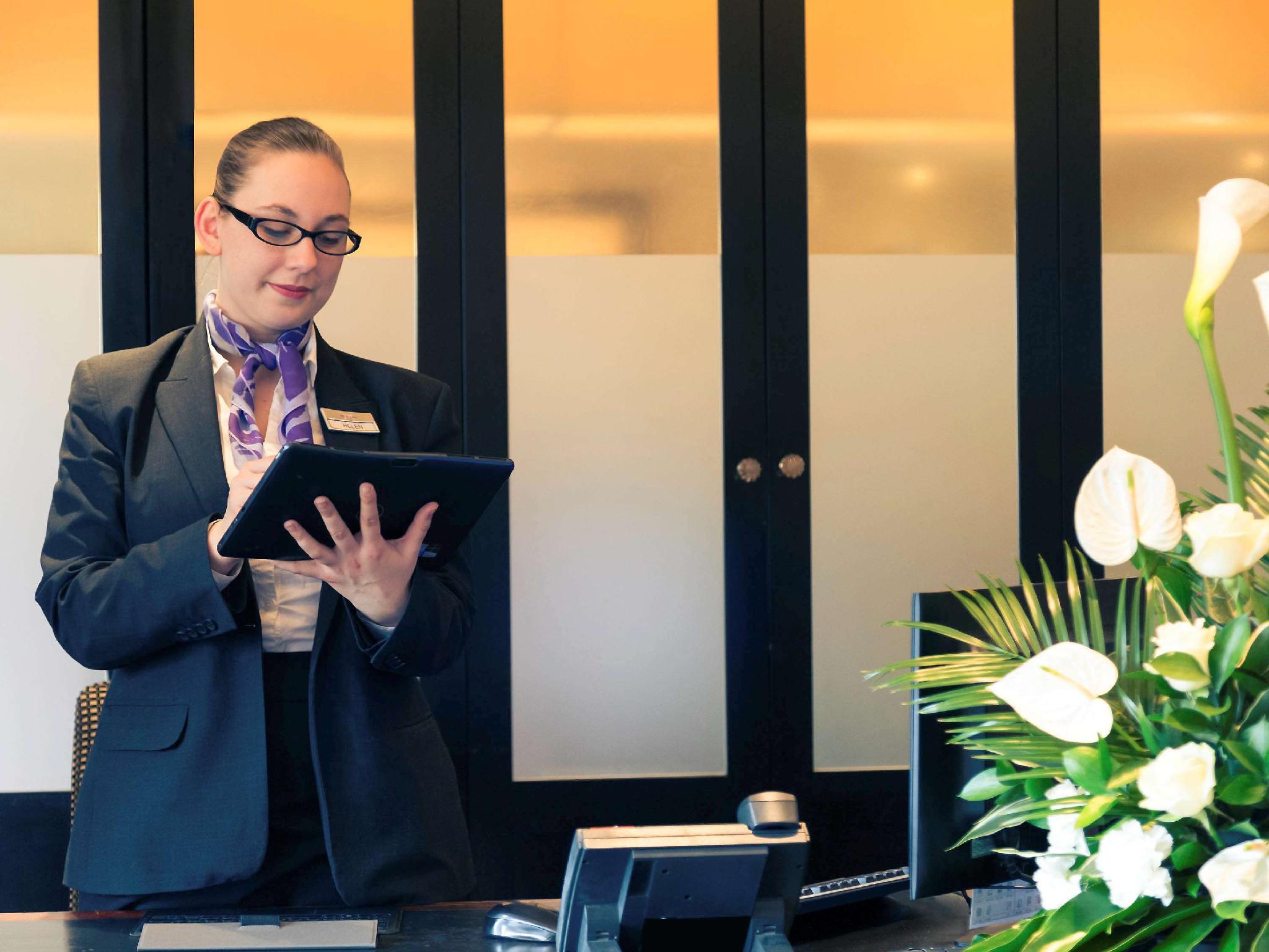 Ngoại cảnh khách sạn