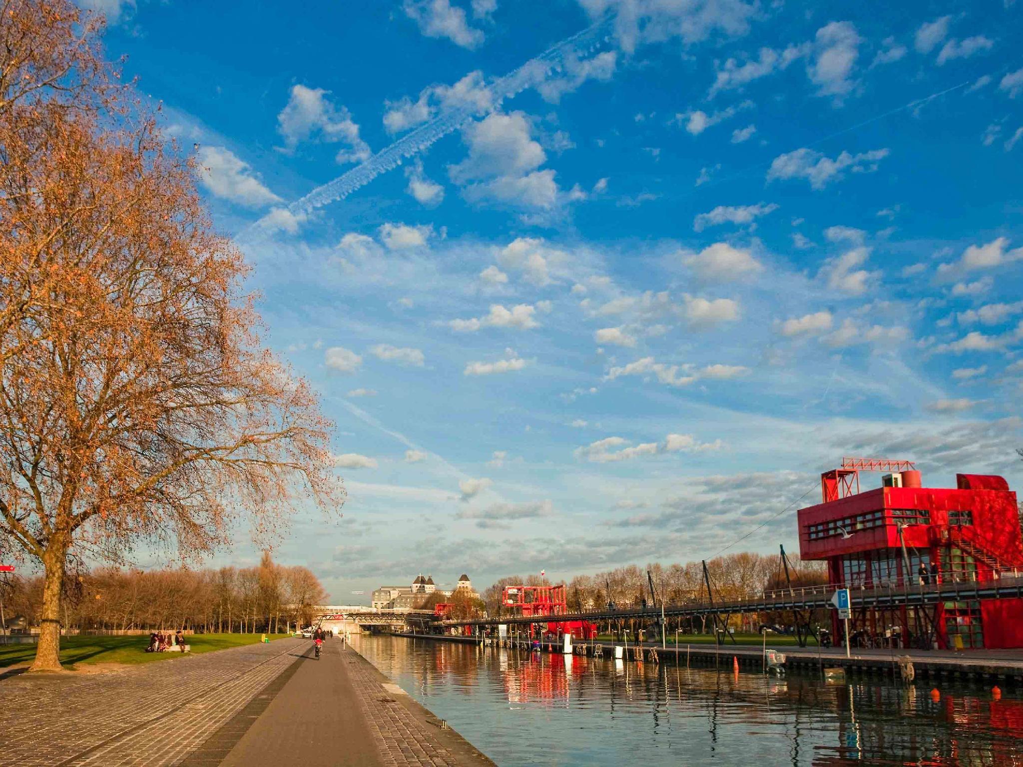 Tiện nghi giải trí