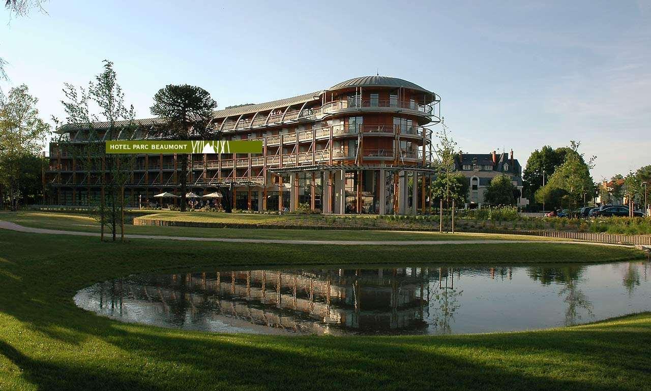 Ngoại cảnh khách sạn