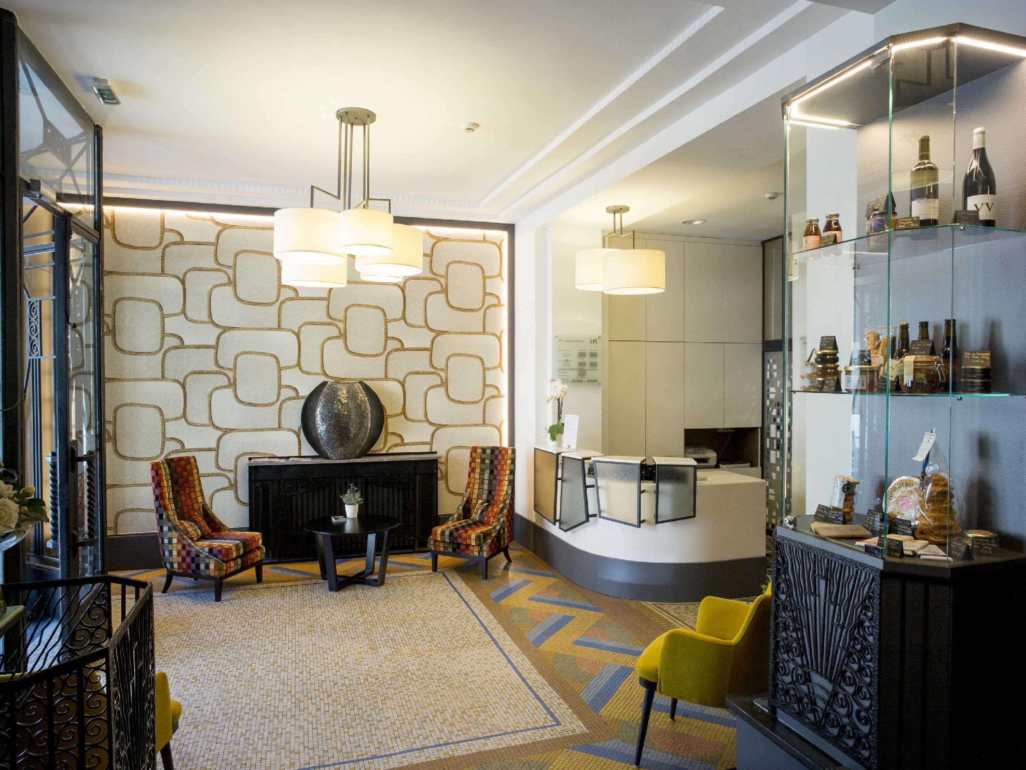 Ngoại cảnh khách sạn