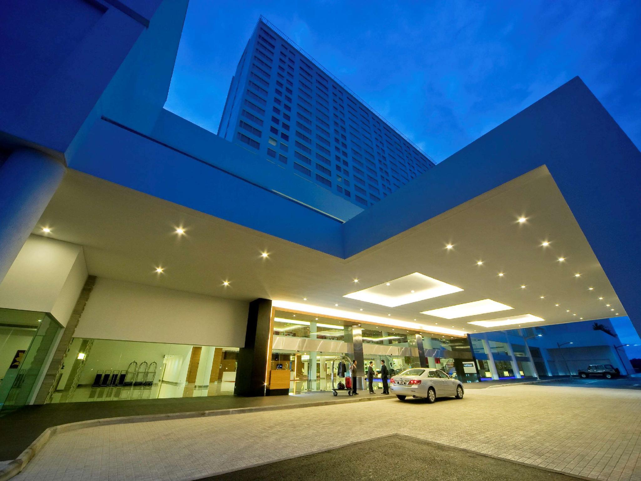 Ngoại cảnh khách sạn