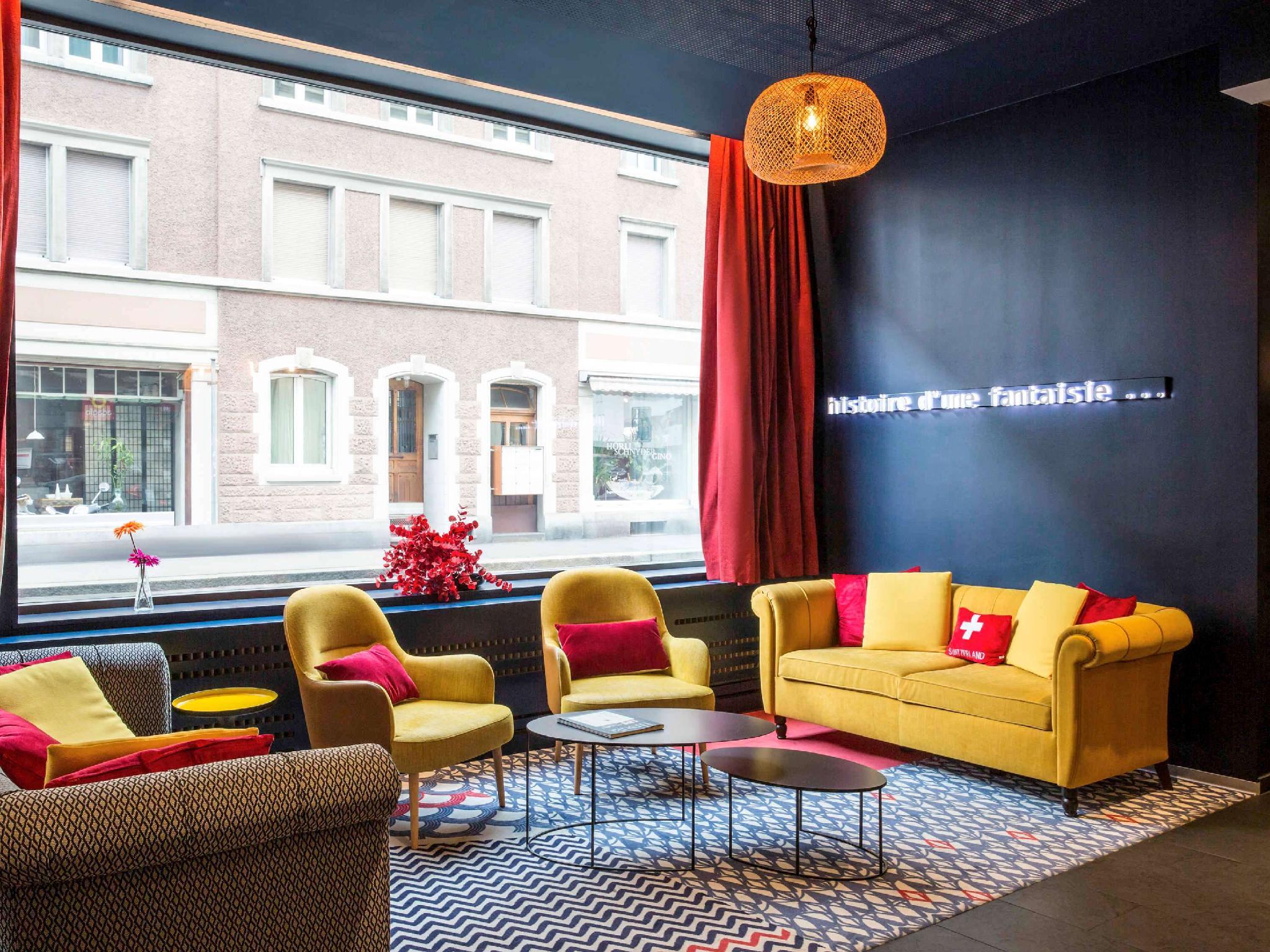 Ngoại cảnh khách sạn