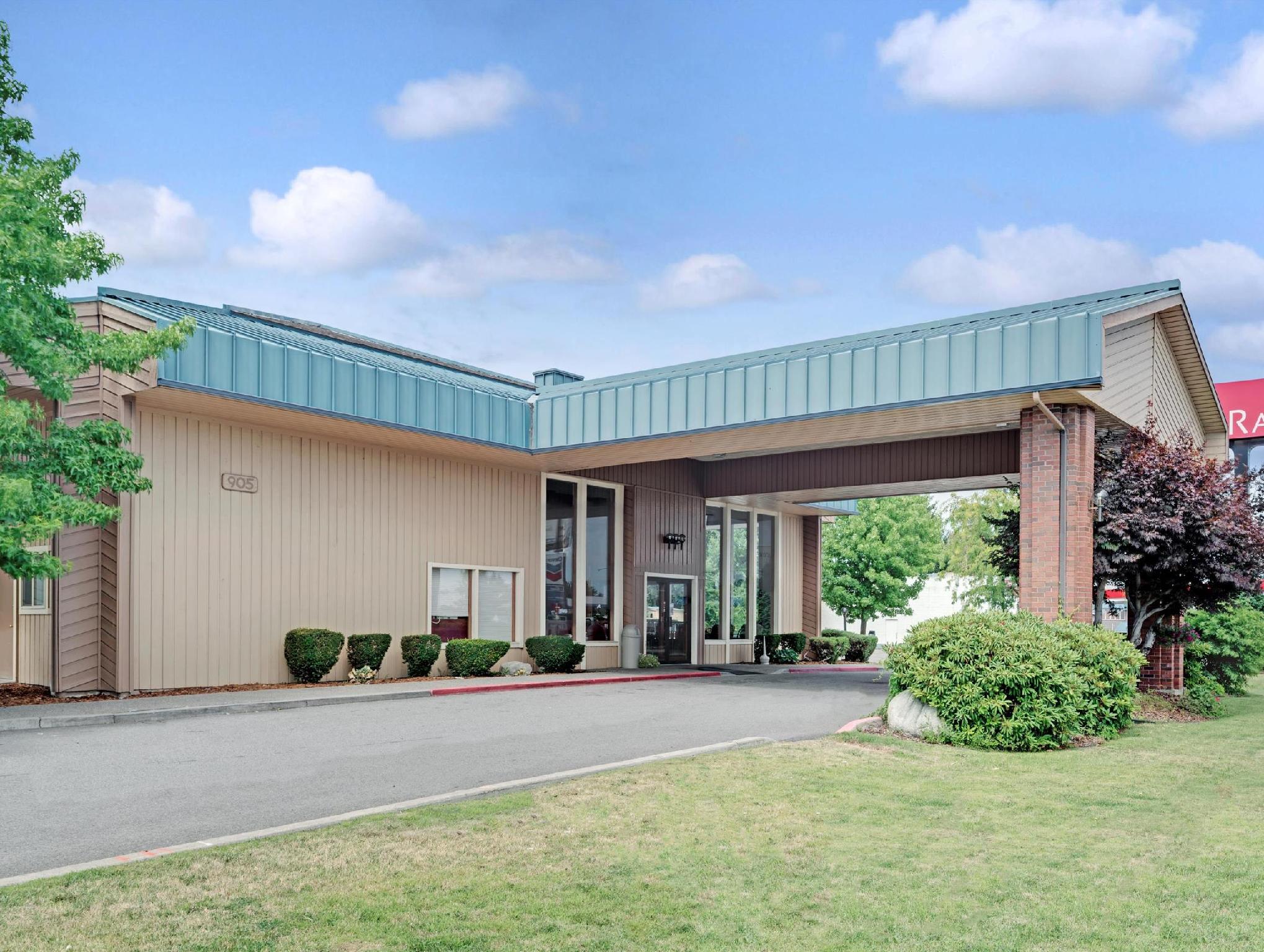 Ngoại cảnh khách sạn