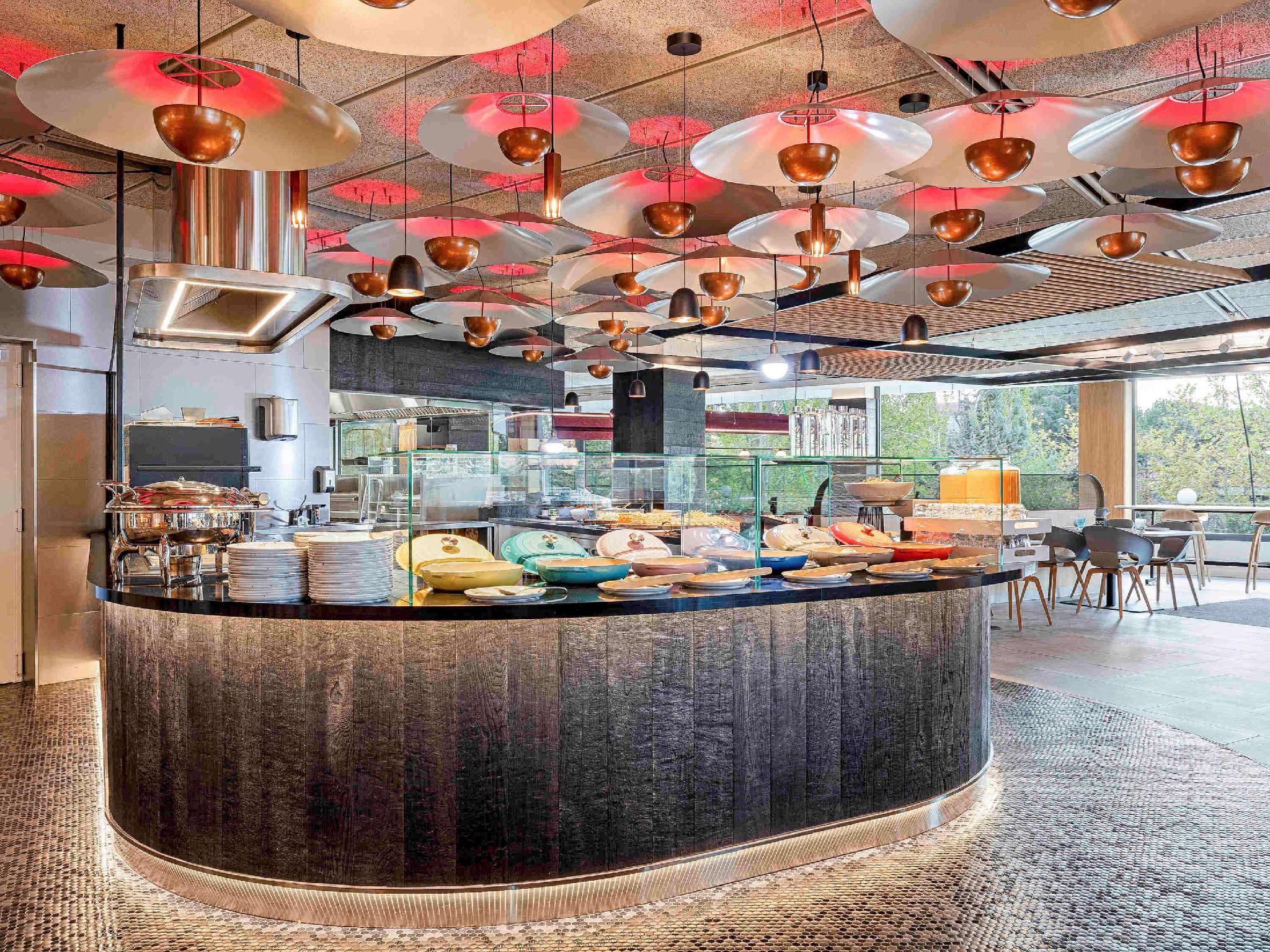 Ngoại cảnh khách sạn