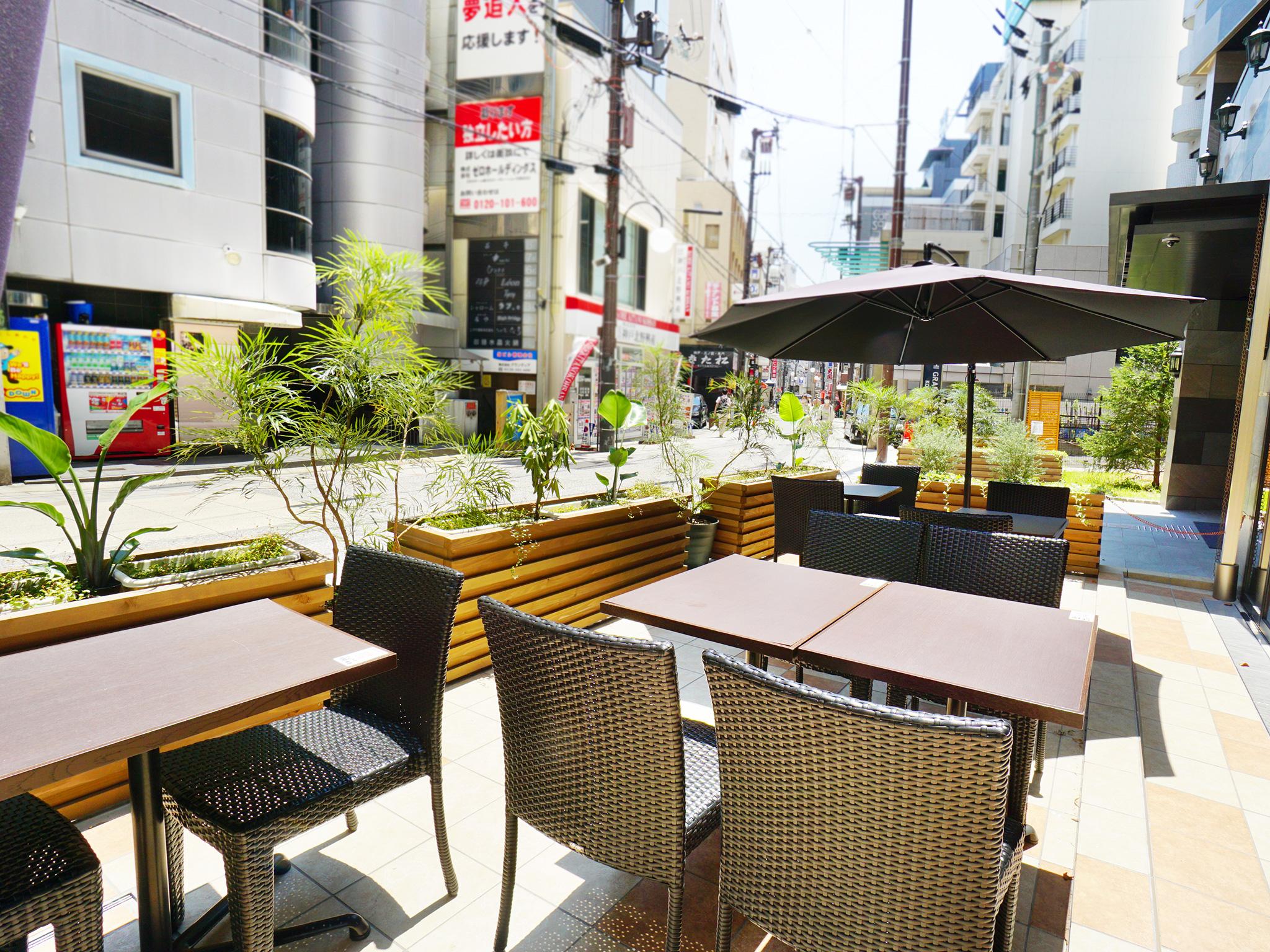 Ngoại cảnh khách sạn