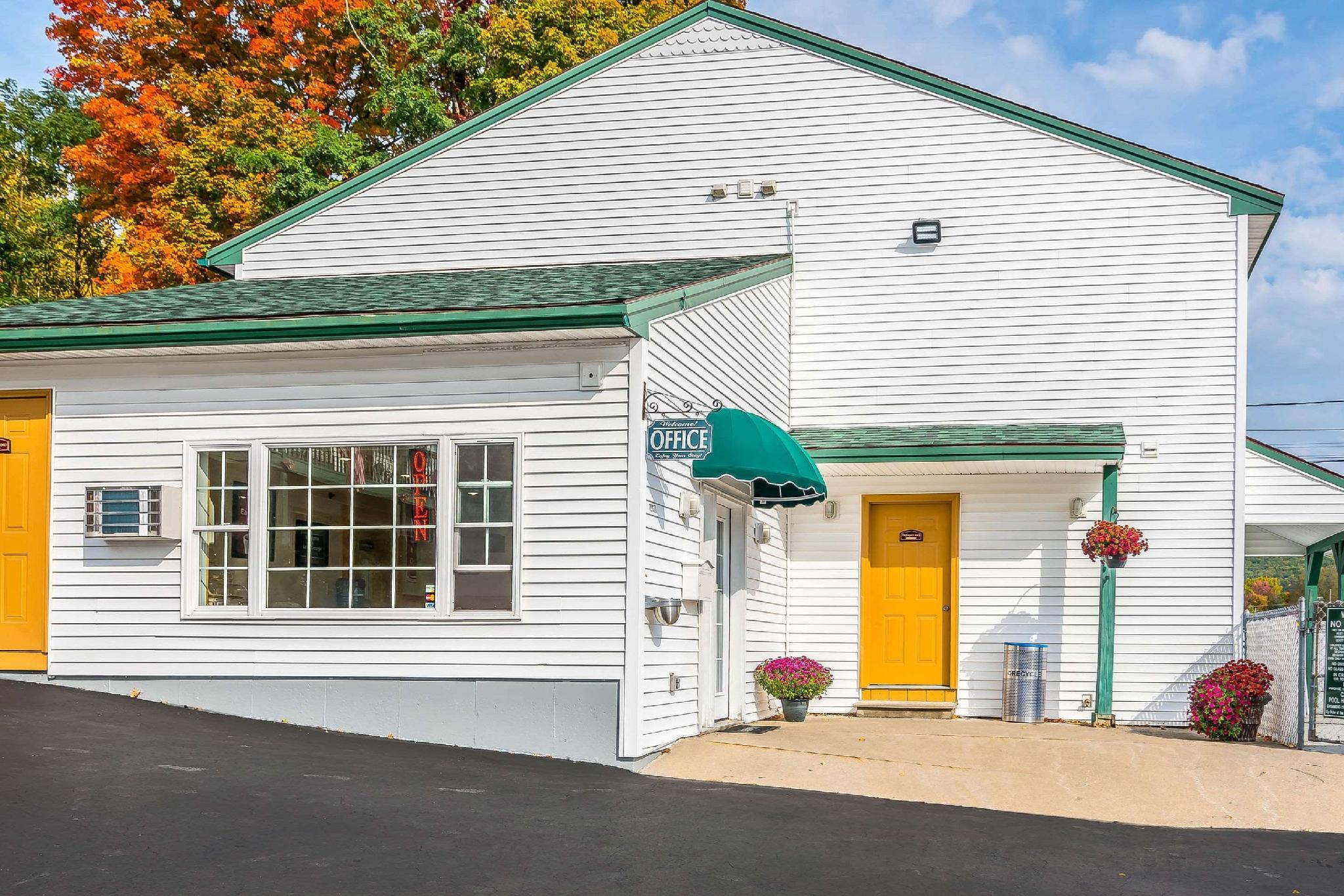 Ngoại cảnh khách sạn