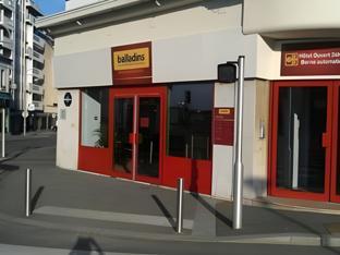 Ngoại cảnh khách sạn