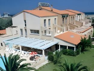 Ngoại cảnh khách sạn