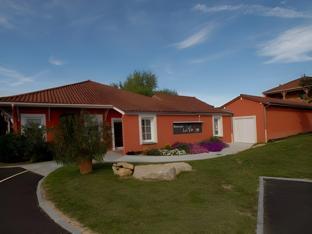 Ngoại cảnh khách sạn