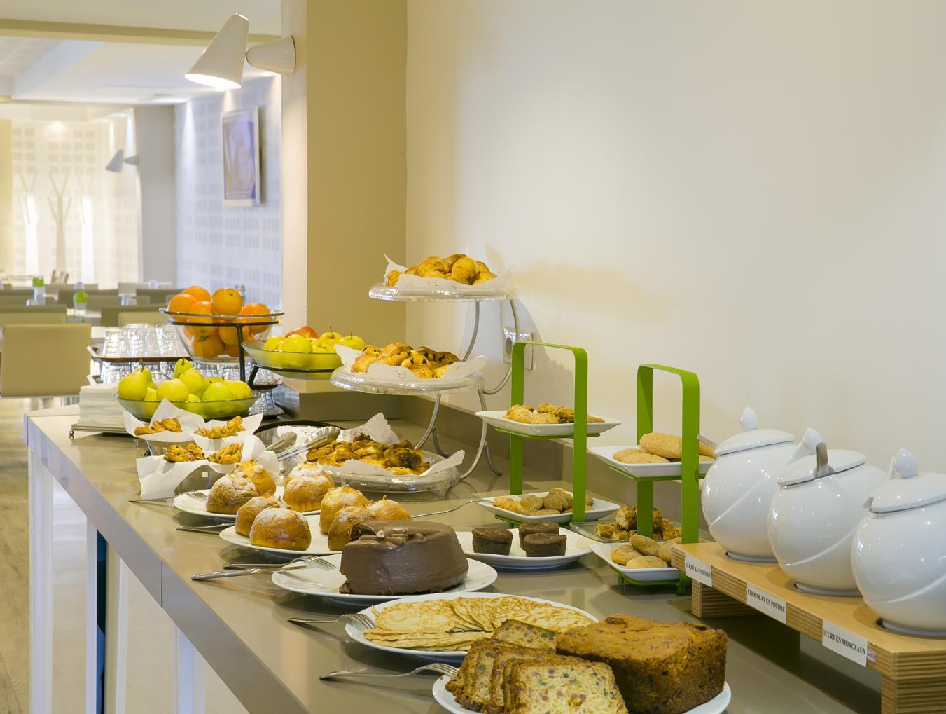 Đồ ăn và thức uống