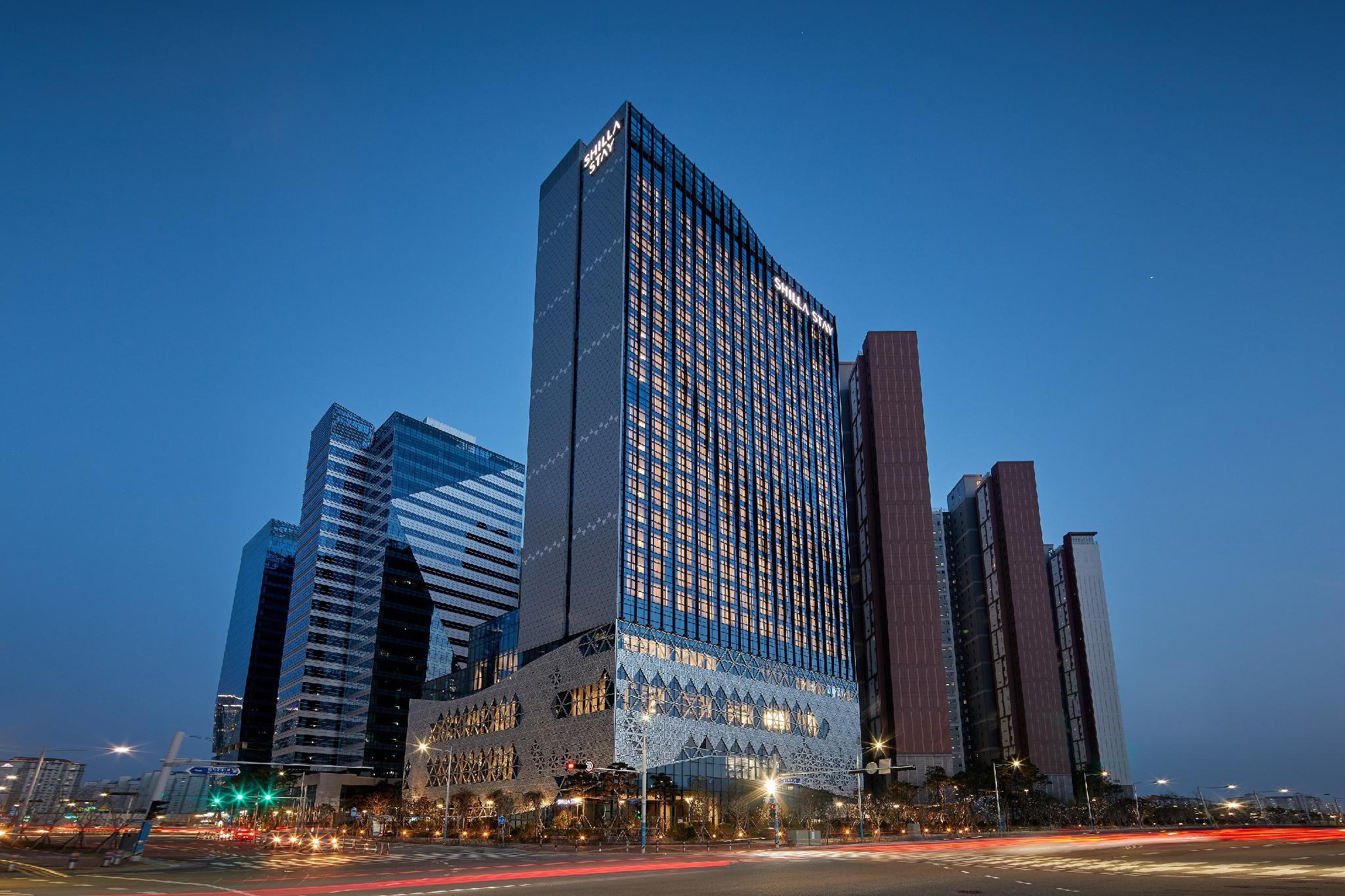 Ngoại cảnh khách sạn