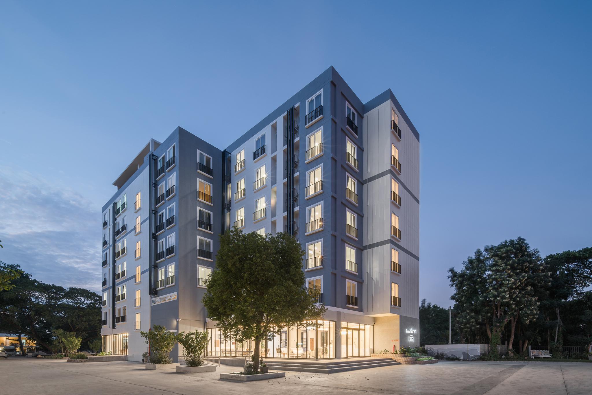 Ngoại cảnh khách sạn