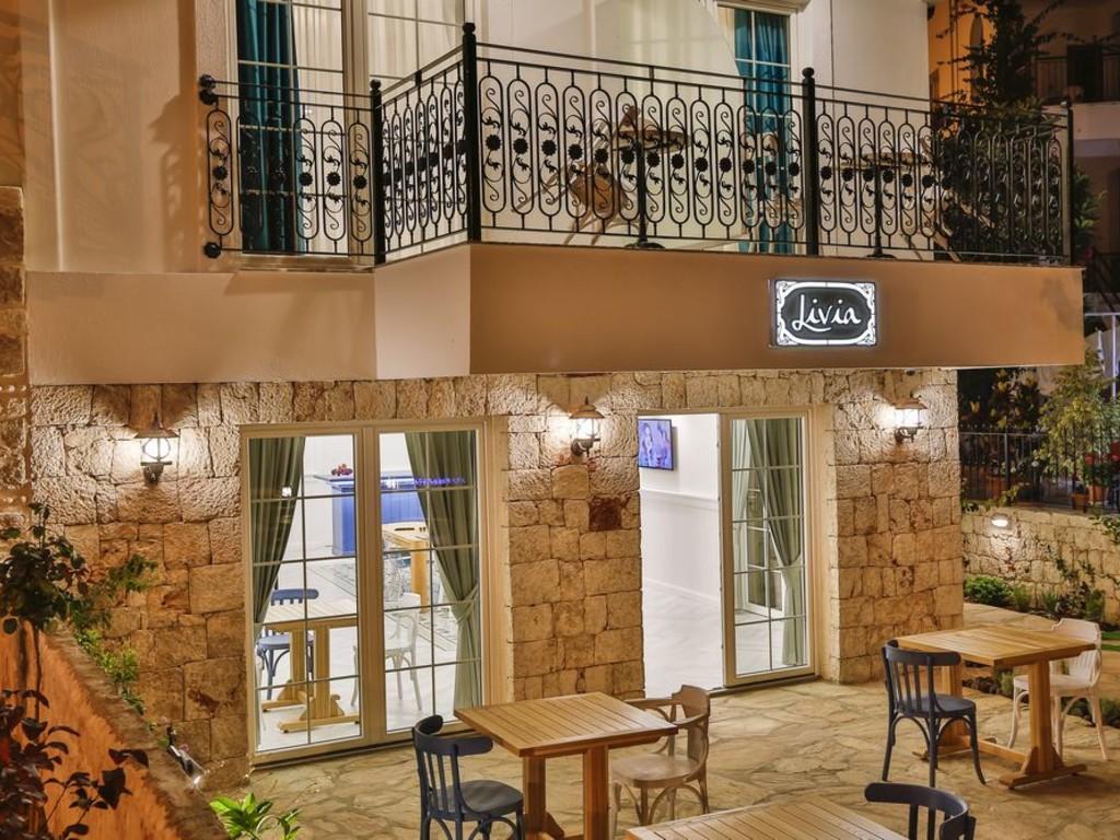 Ngoại cảnh khách sạn