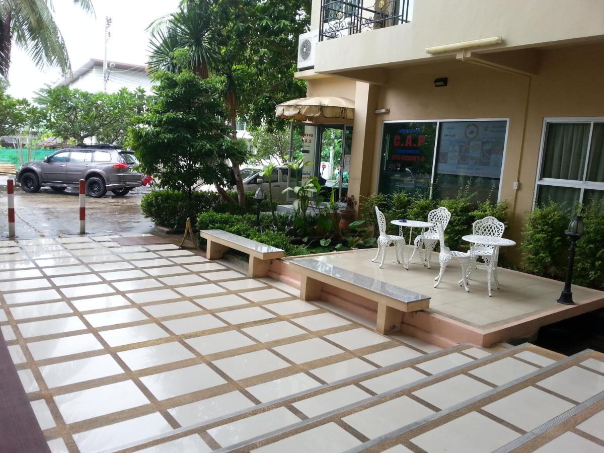 Ngoại cảnh khách sạn