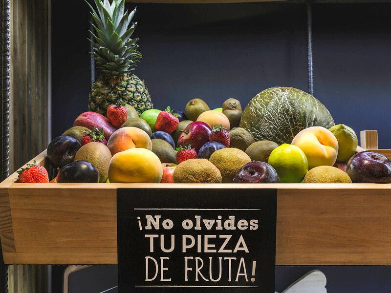 Đồ ăn và thức uống