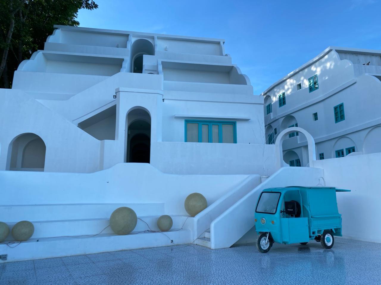 Ngoại cảnh khách sạn