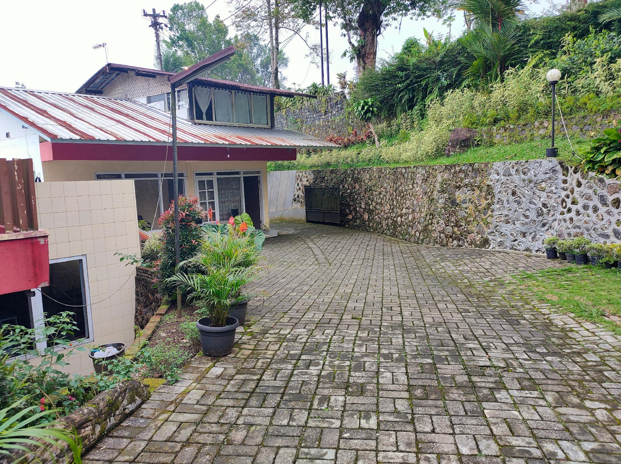 Ngoại cảnh khách sạn