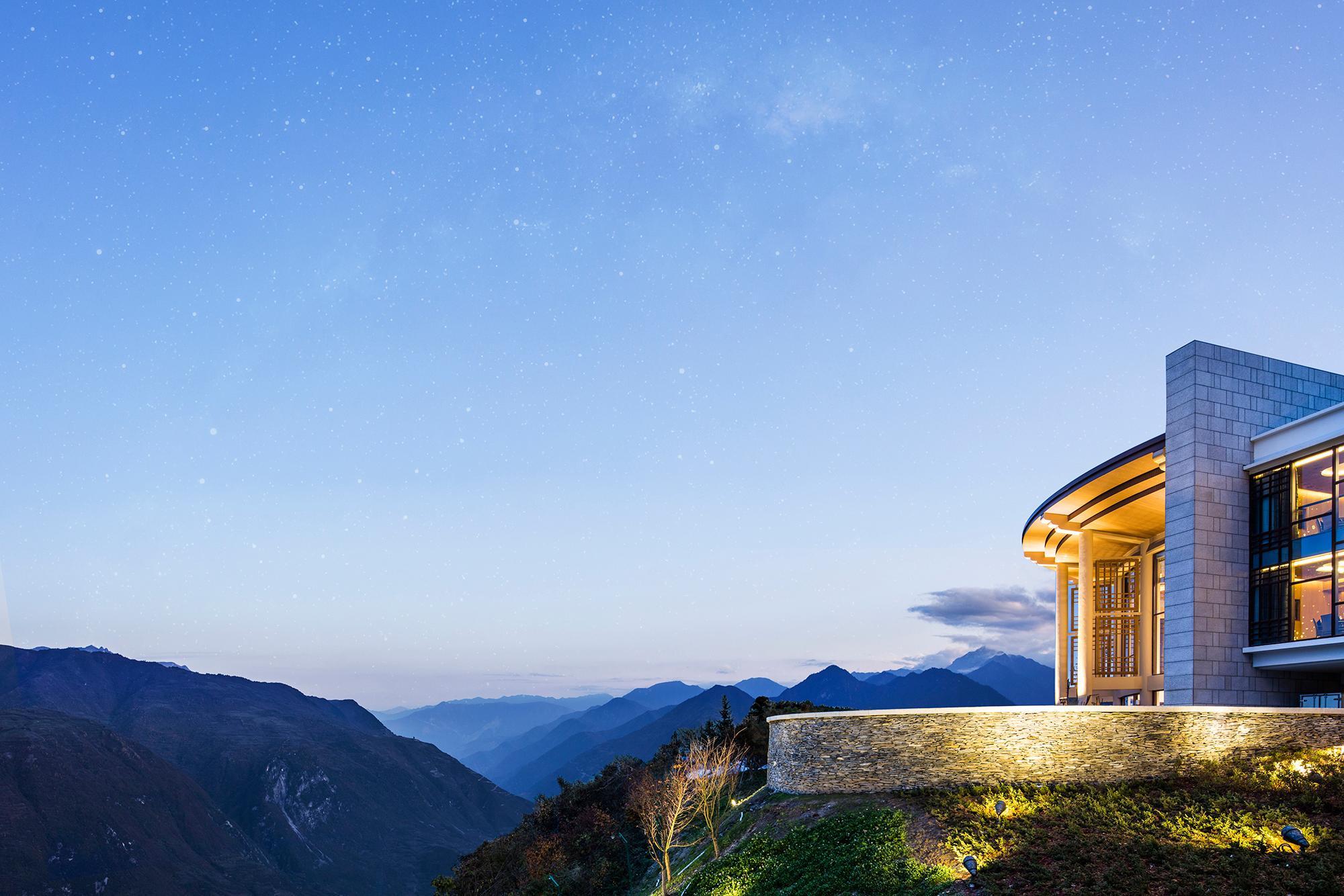 Ngoại cảnh khách sạn