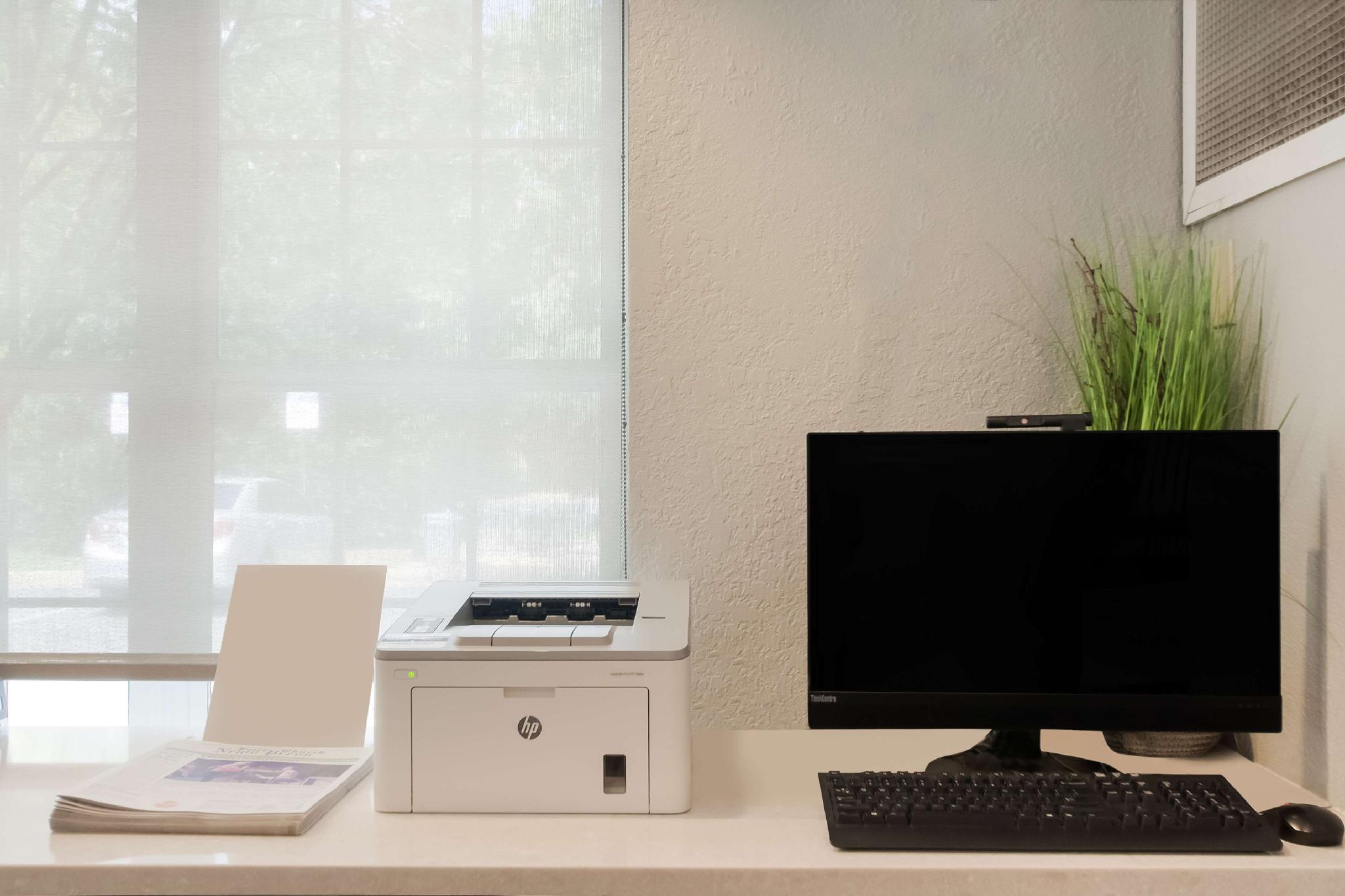 Trung tâm hội nghị