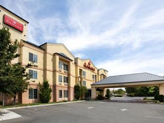 Ngoại cảnh khách sạn