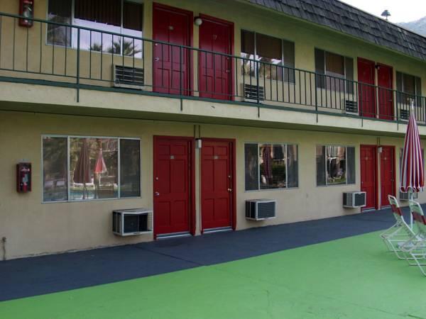 Ngoại cảnh khách sạn