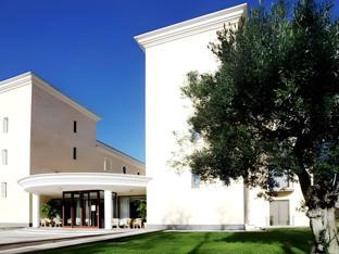 Ngoại cảnh khách sạn