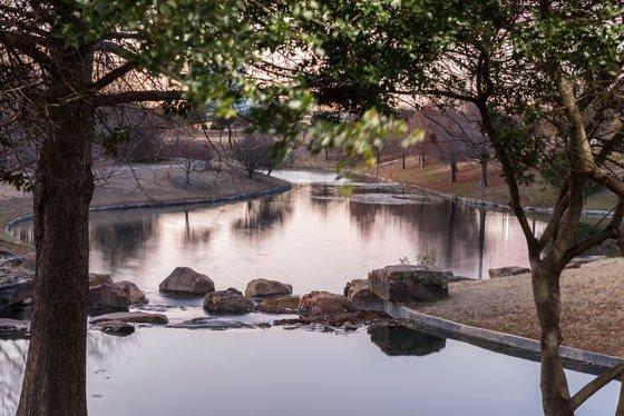 Nơi tham quan gần đây