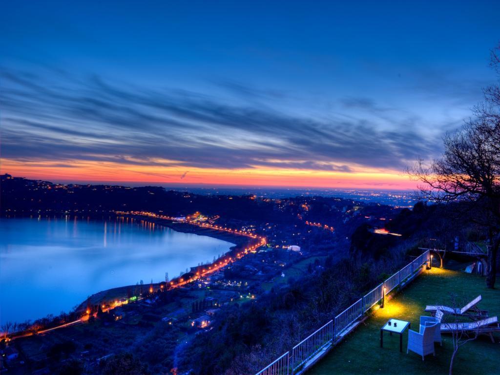 Ngoại cảnh khách sạn