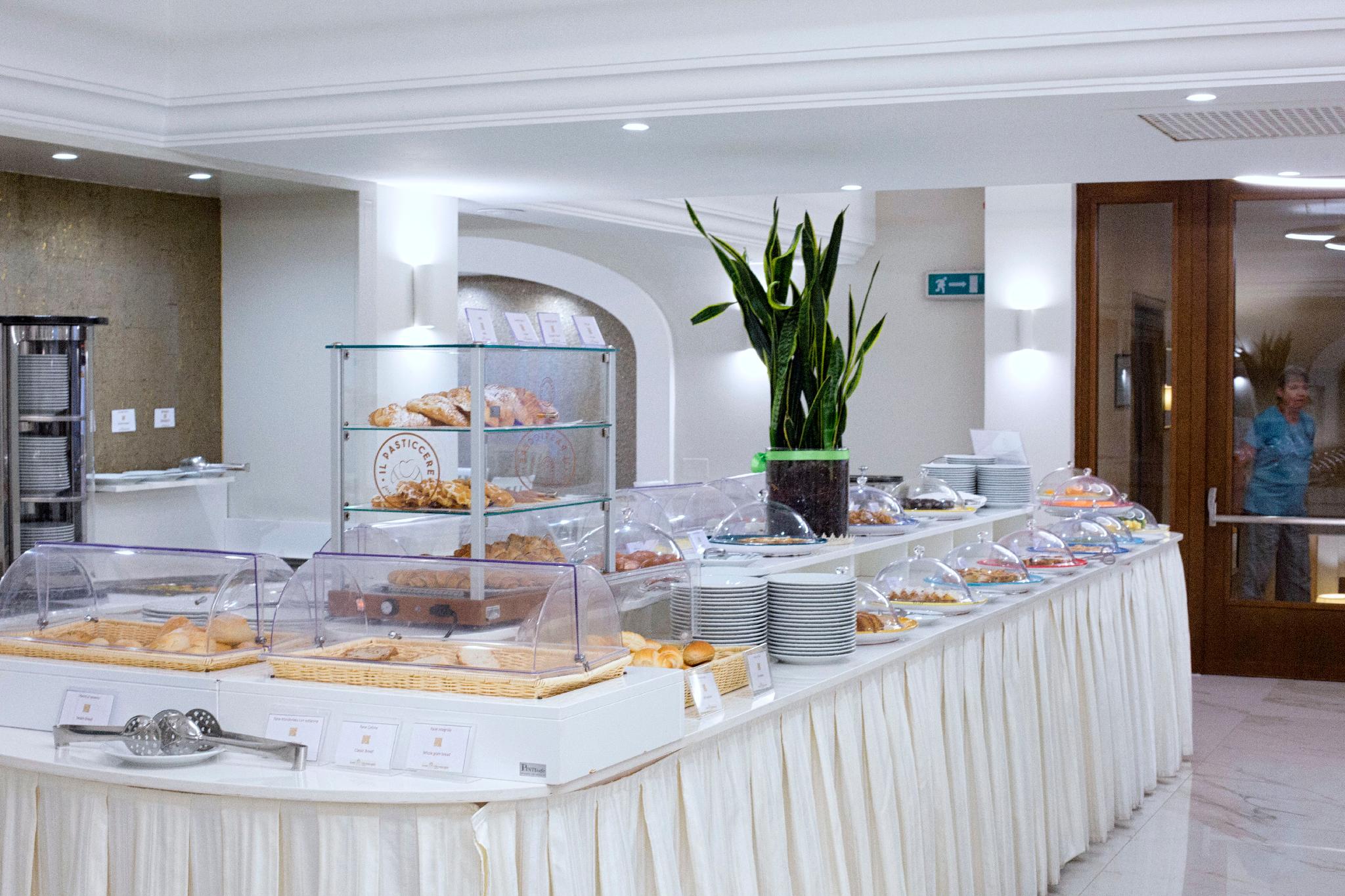Quầy buffet
