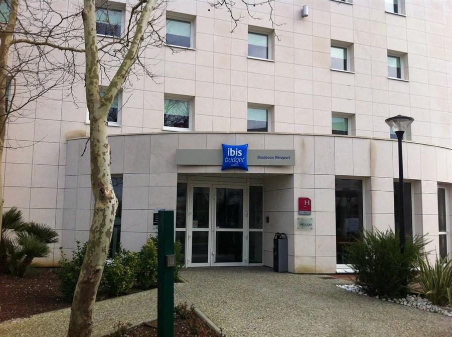 Ngoại cảnh khách sạn