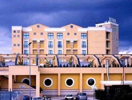 Ngoại cảnh khách sạn