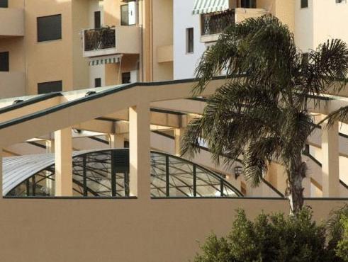 Ngoại cảnh khách sạn