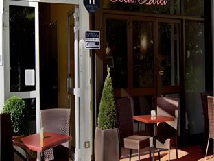 Ngoại cảnh khách sạn