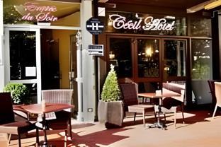 Ngoại cảnh khách sạn