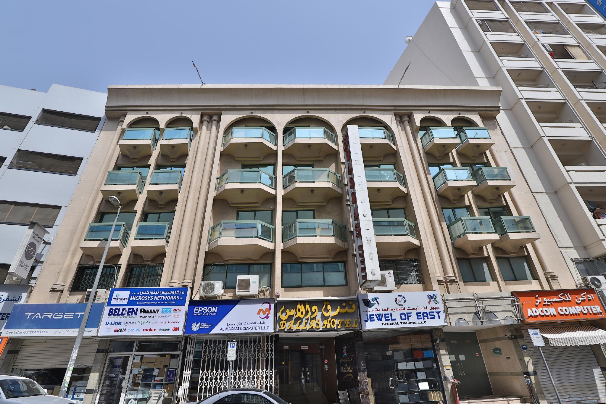 Ngoại cảnh khách sạn