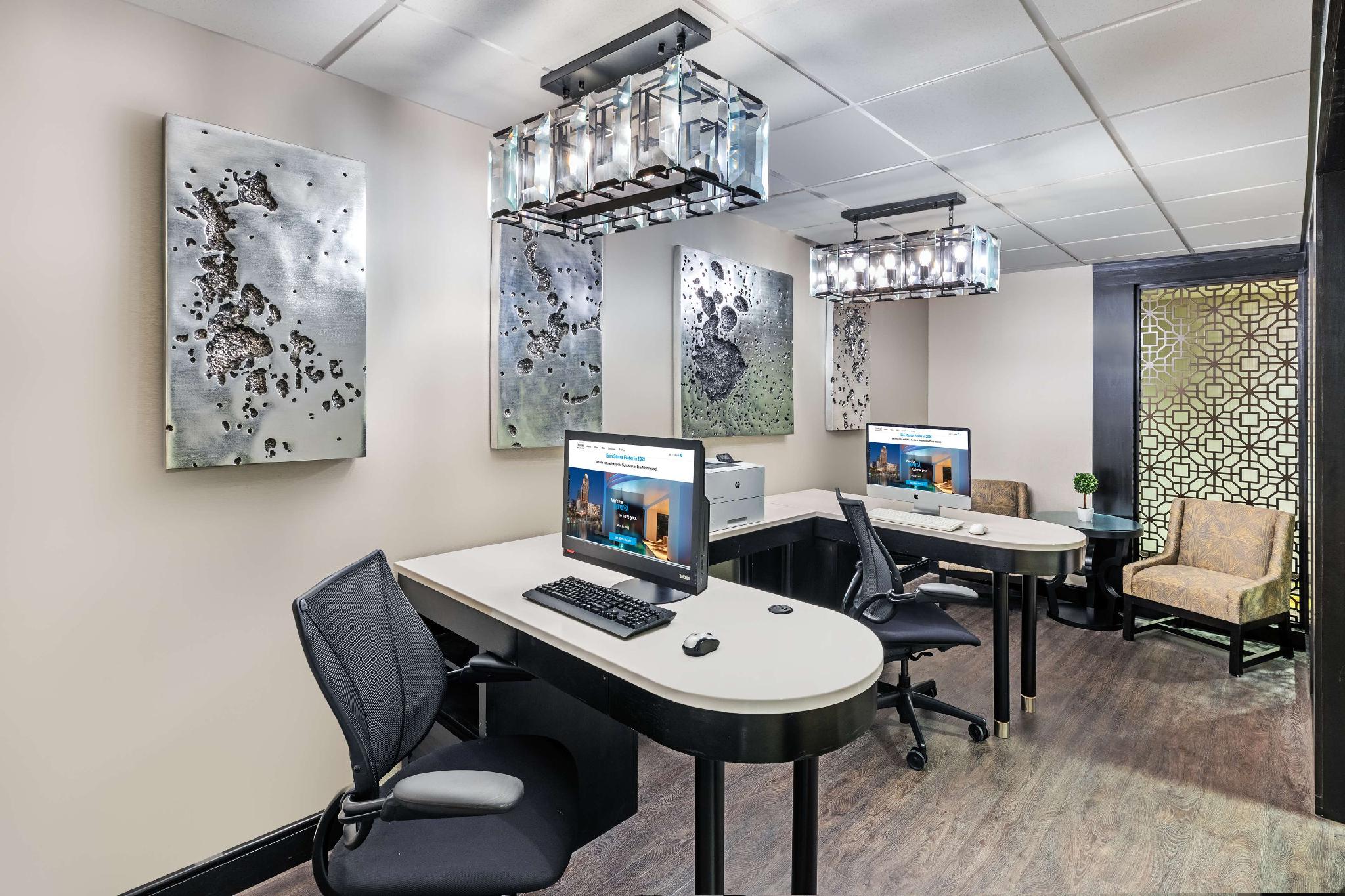 Trung tâm hội nghị