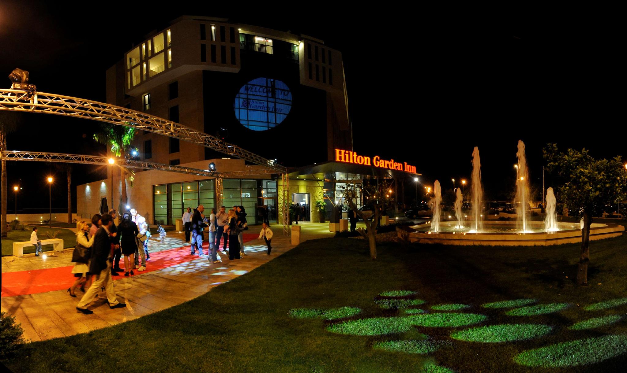 Ngoại cảnh khách sạn