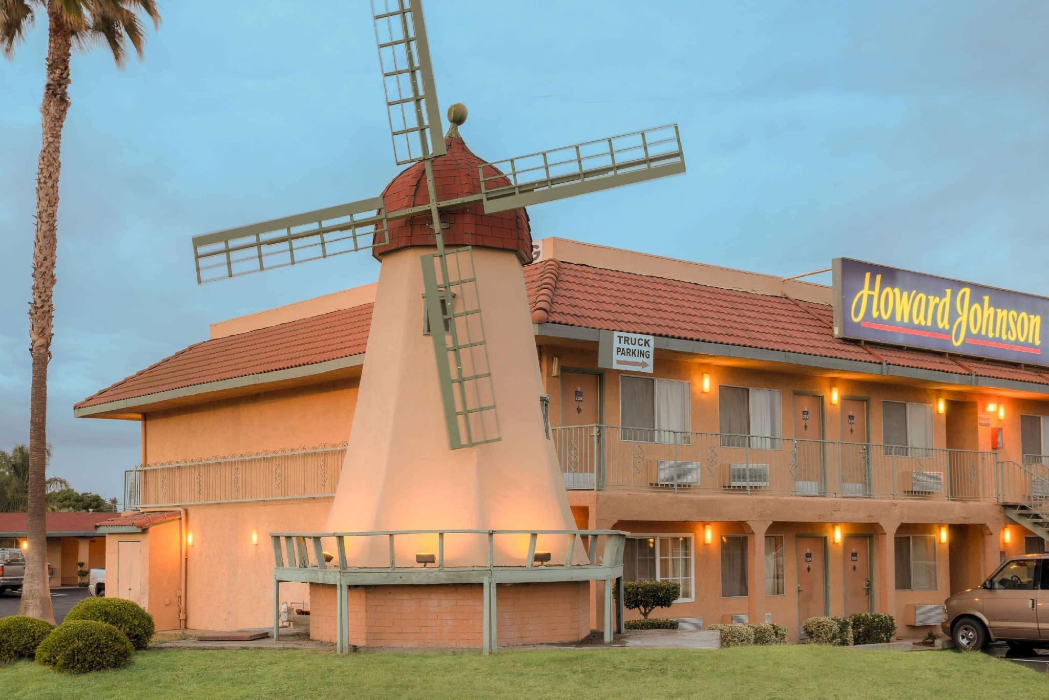 Ngoại cảnh khách sạn