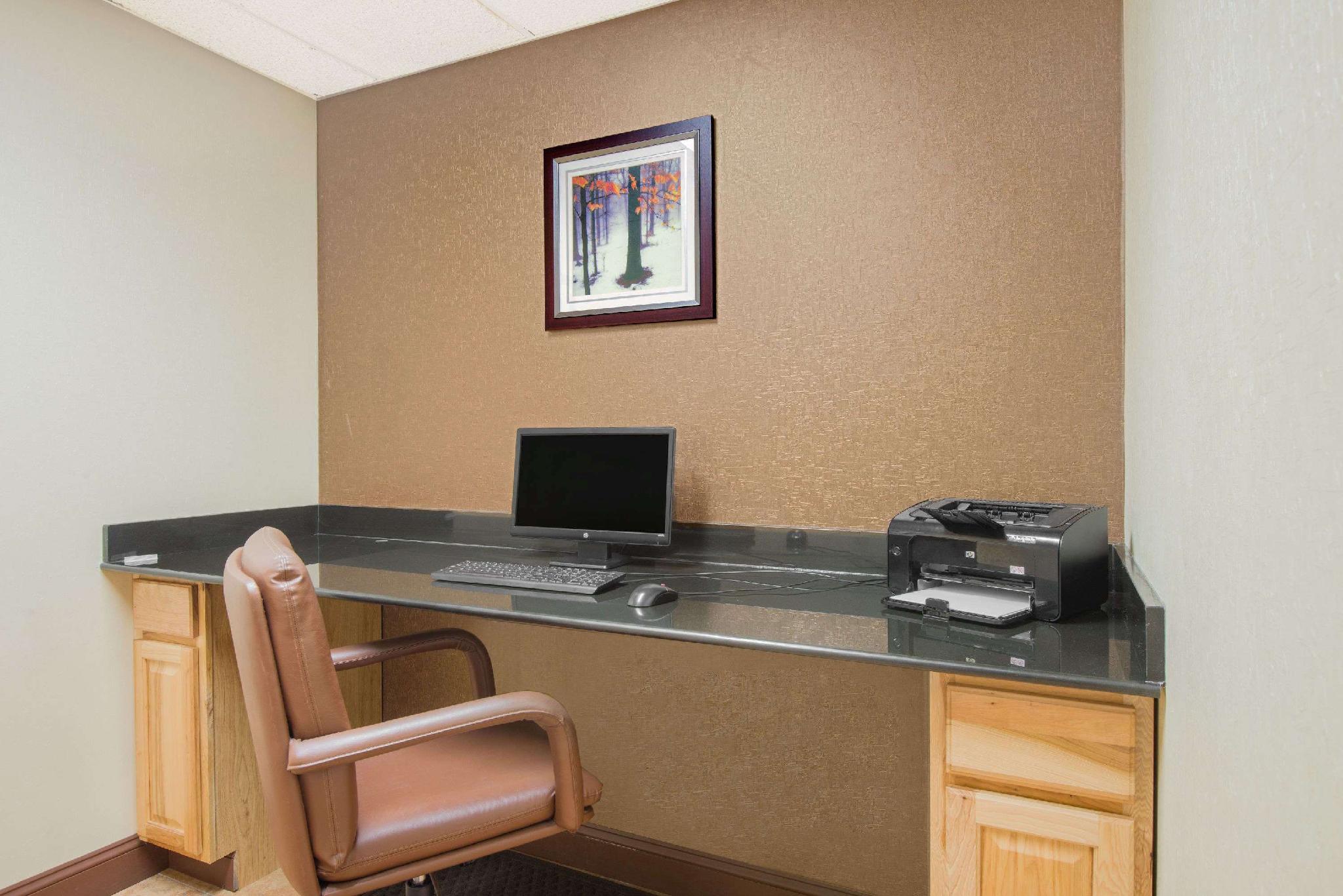 Trung tâm hội nghị